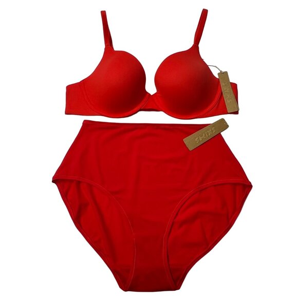 SKIMS Fits Everybody T-Shirt Bra + Full Brief Ruby 36A/Large - Picture 1 of 10